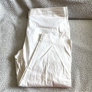 White Avenue Pants Size 20